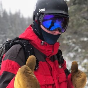 Meet your Posher, Jeremiah